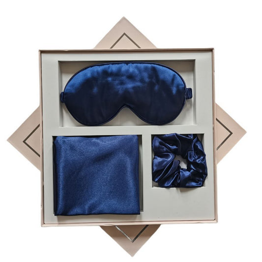 Coffret Luxe en Satin – Masque de Nuit, Taie d’Oreiller & Chouchou
