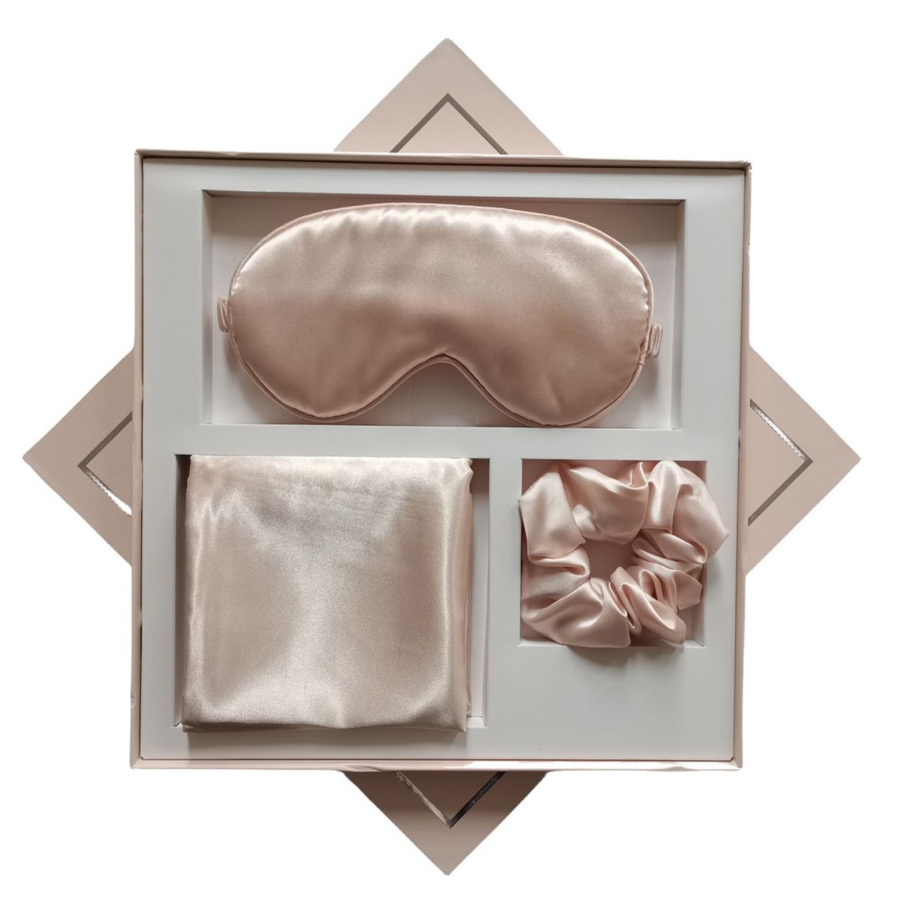 Coffret Luxe en Satin – Masque de Nuit, Taie d’Oreiller & Chouchou