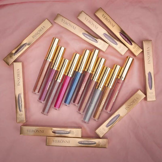 ลิปสติกและลิปกลอสเนื้อแมตต์ระยิบระยับ